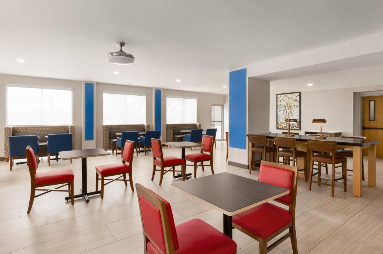 Holiday Inn Express Vero Beach-West I-95 By Ihg Εξωτερικό φωτογραφία