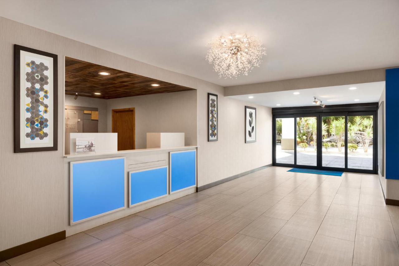 Holiday Inn Express Vero Beach-West I-95 By Ihg Εξωτερικό φωτογραφία