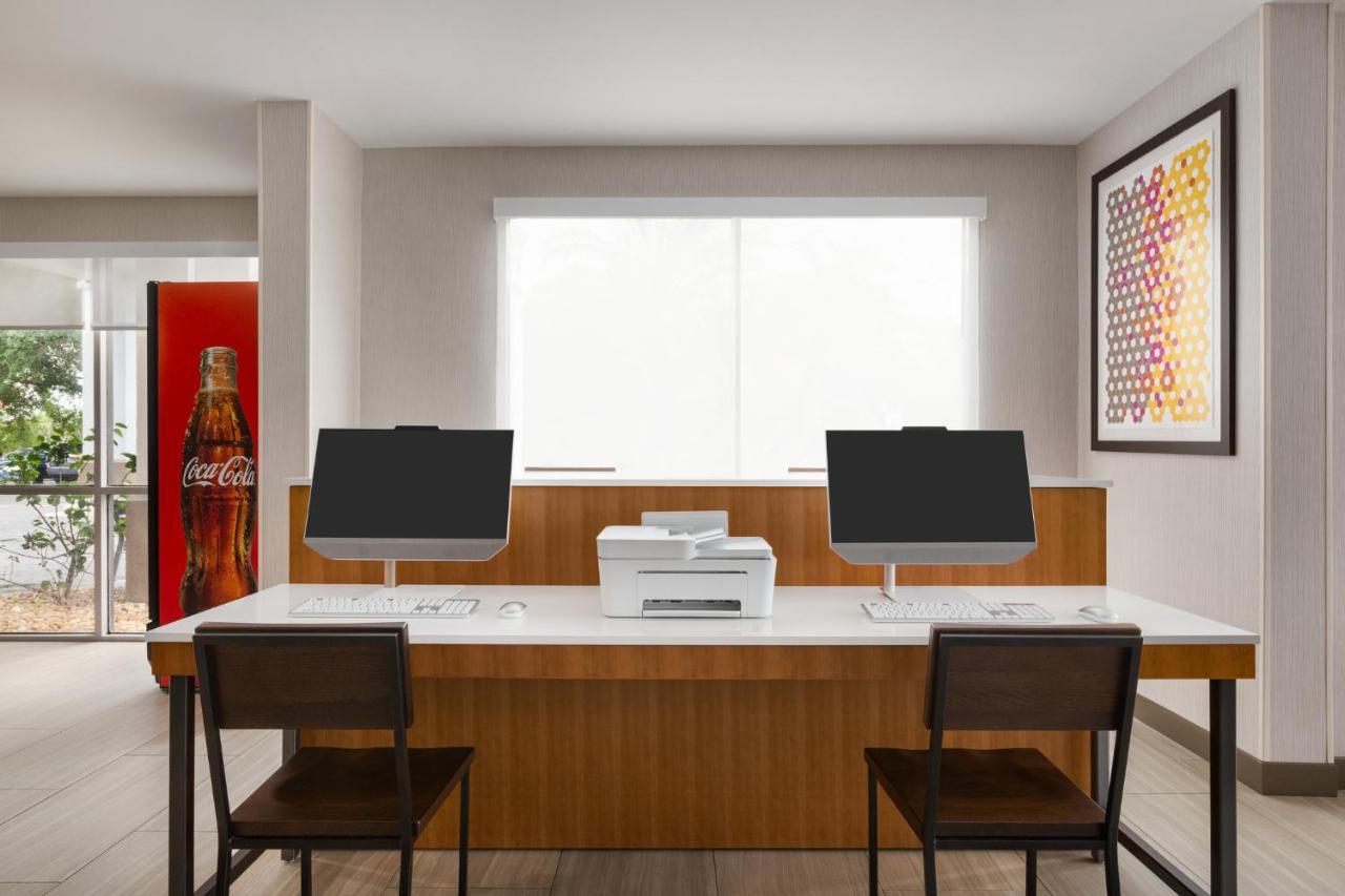 Holiday Inn Express Vero Beach-West I-95 By Ihg Εξωτερικό φωτογραφία