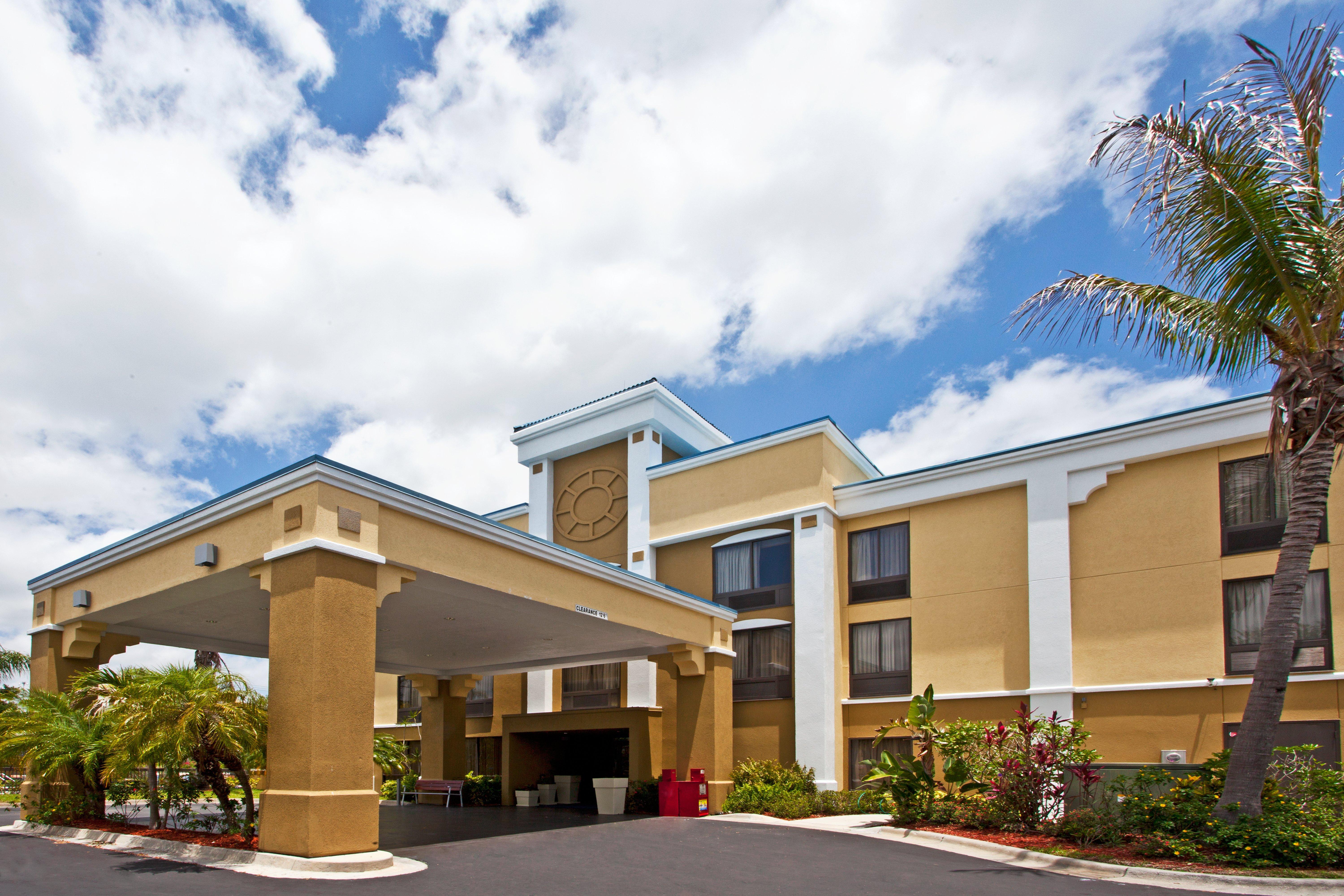 Holiday Inn Express Vero Beach-West I-95 By Ihg Εξωτερικό φωτογραφία