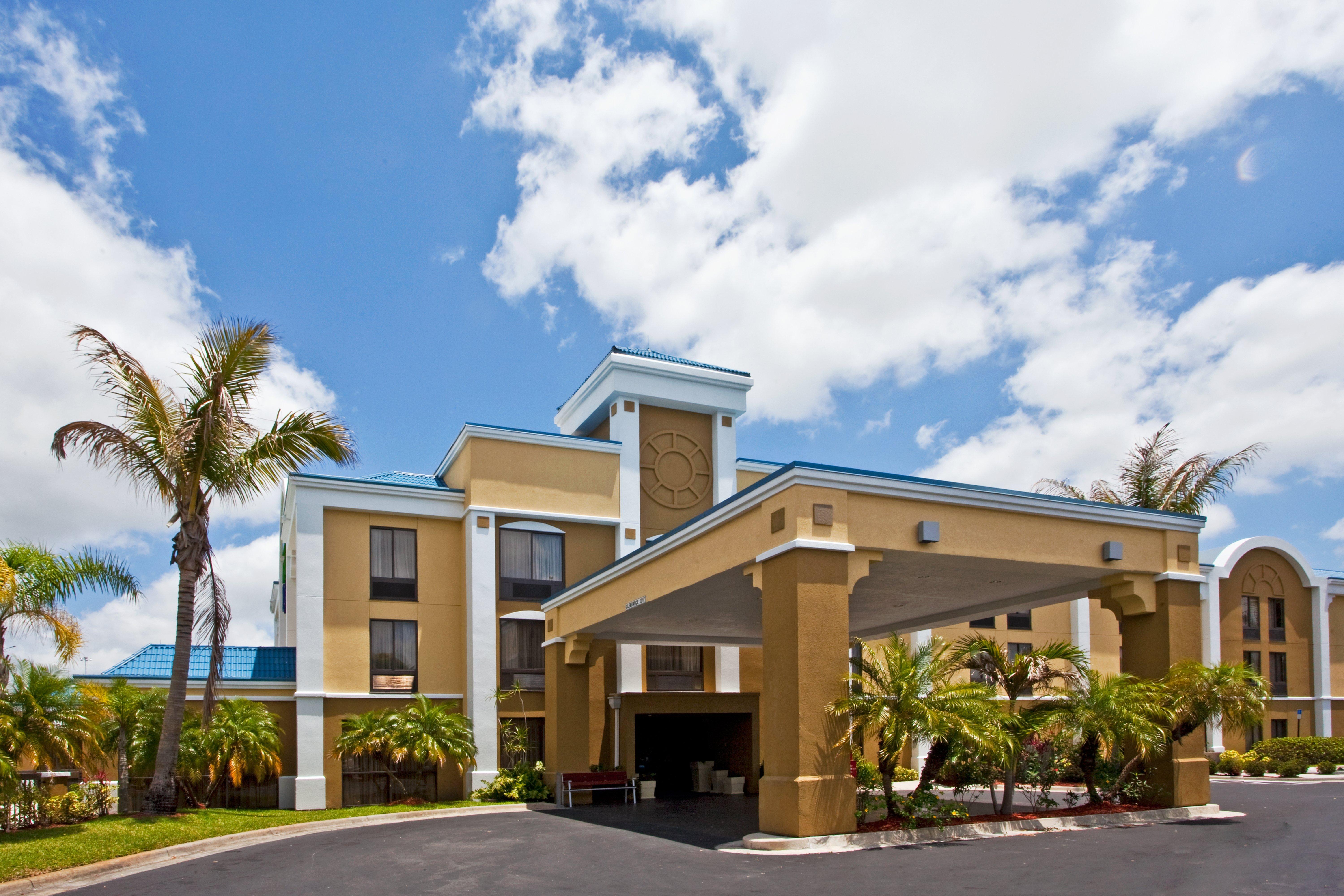Holiday Inn Express Vero Beach-West I-95 By Ihg Εξωτερικό φωτογραφία